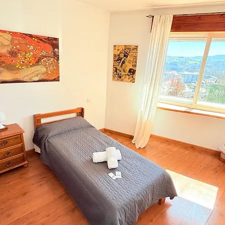 Y Matias ホステル *